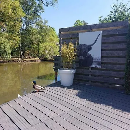 Time 2 Relax Aan Het Water Horská chata Geel
